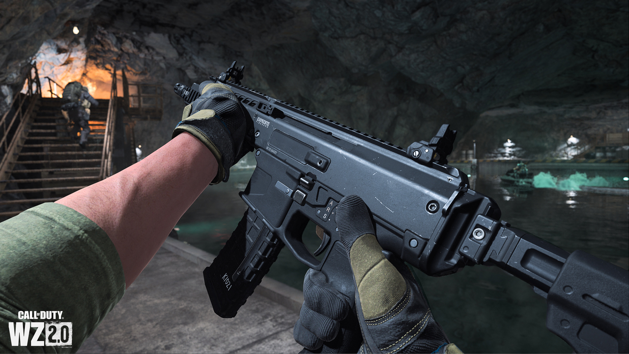 Ingame screenshot with the new assault rifle, the ISO Hemlock.